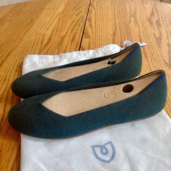 Rothy's - The Flat in Emerald Green, Size 8.5 Discontinued color! - Picture 4 of 9